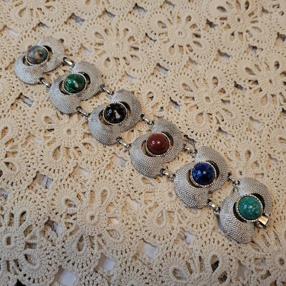 Sarah Coventry Vintage Chunky Lucite Cobachon Cuff Bracelet - Picture 6 of 11